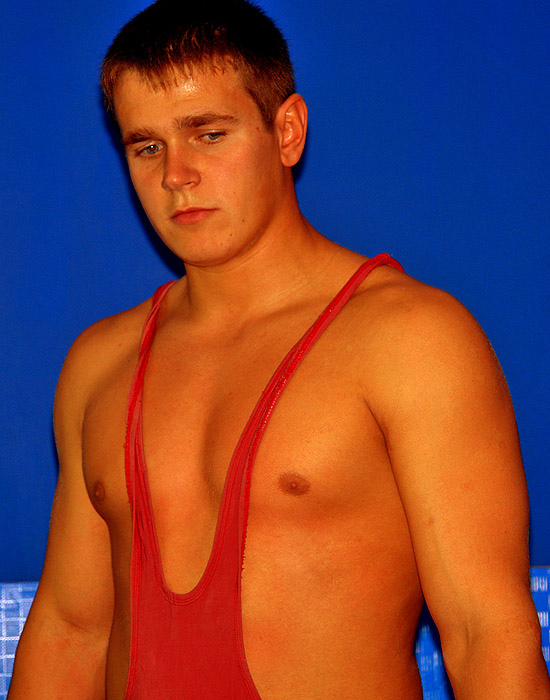 Twin Wrestlers 3